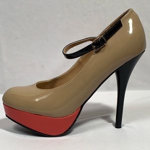 Massino womenβs heels pump cute size 6